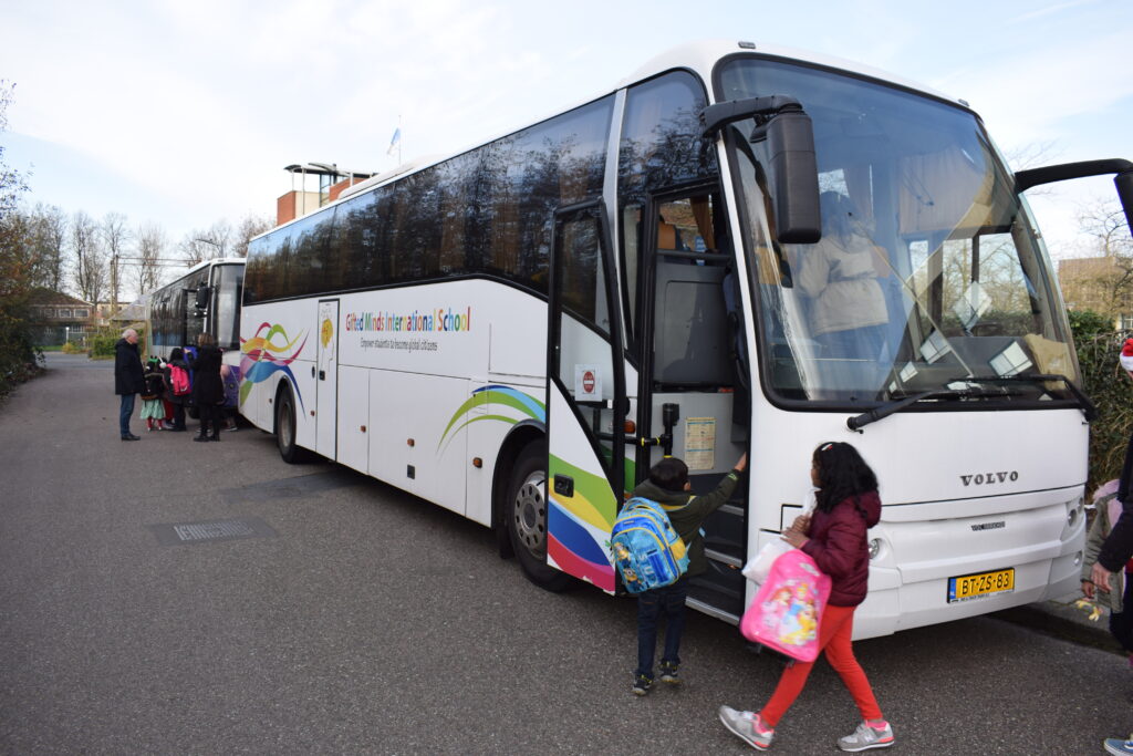 Amsterdam International School bus transport